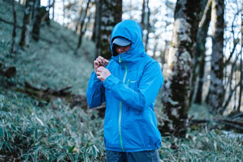 登山用雨傘|登山の雨対策に重要な傘の使い方や選び方 レイン。